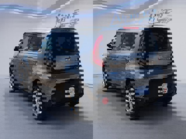 Used 2016 Kia Soul image 3