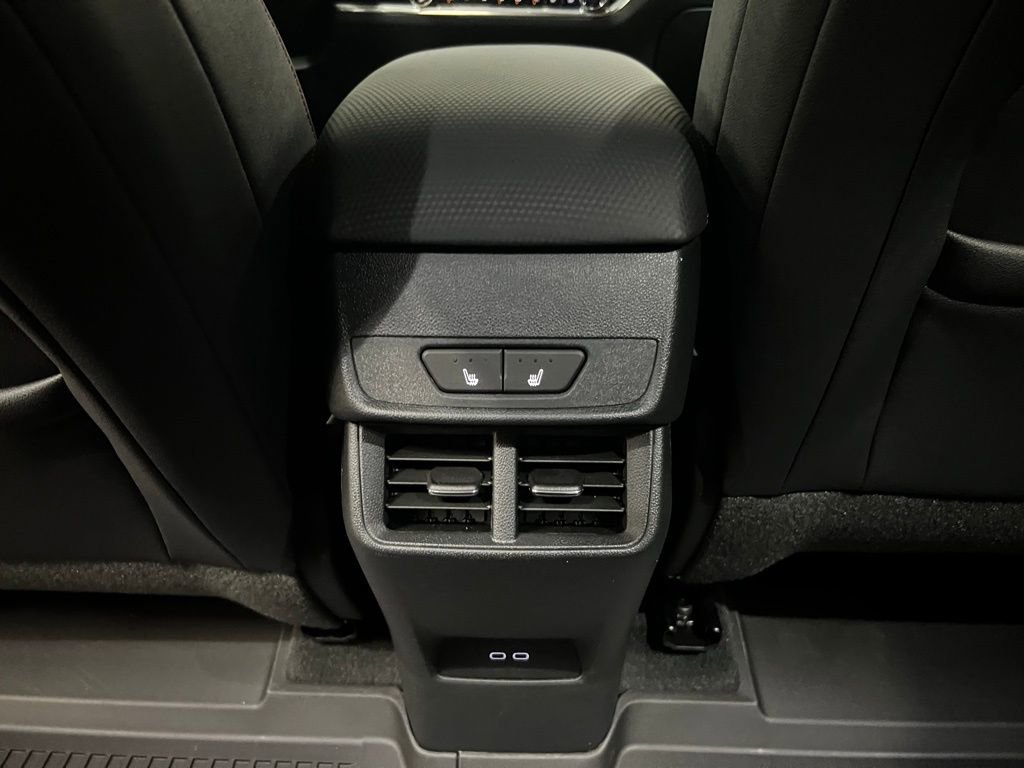 New 2026 Chevrolet Equinox RS w/ Convenience Package III image 38