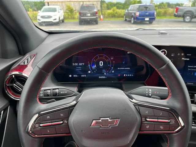 Used 2025 Chevrolet Equinox RS w/ Safety and Technology Package AWD/4WD image 13