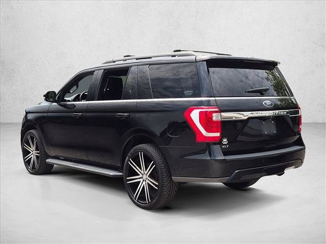 Used 2020 Ford Expedition XLT w/ Equipment Group 202A AWD/4WD image 7