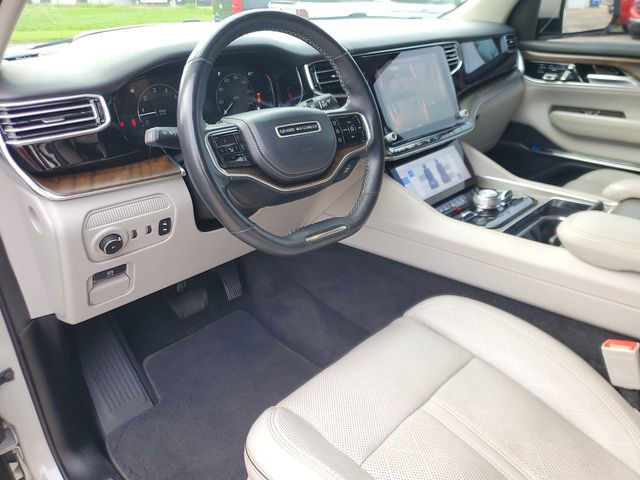 Used 2022 Jeep Grand Wagoneer Series II w/ Premium Group II AWD/4WD image 19