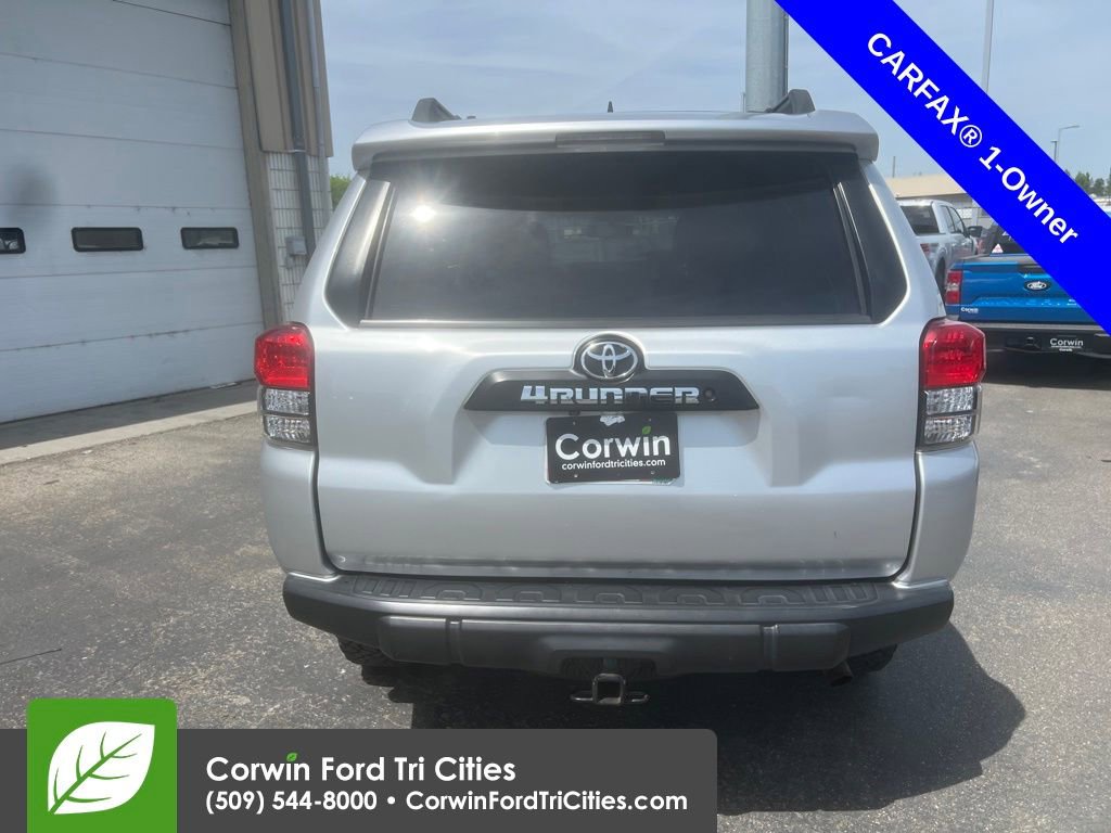 Used 2013 Toyota 4Runner Trail AWD/4WD image 10