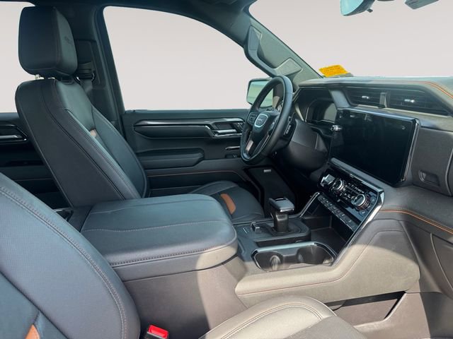 Used 2024 GMC Sierra 1500 AT4 w/ Technology Package AWD/4WD image 15