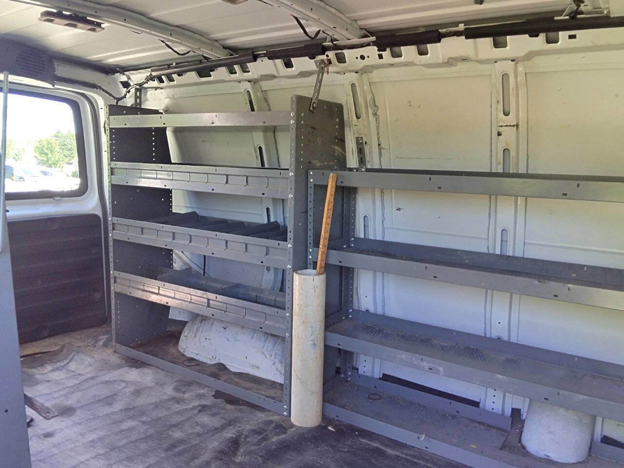 Used 2015 Chevrolet Express 2500 image 12