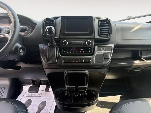 Used 2025 RAM ProMaster 3500 w/ Convenience Group FWD image 11