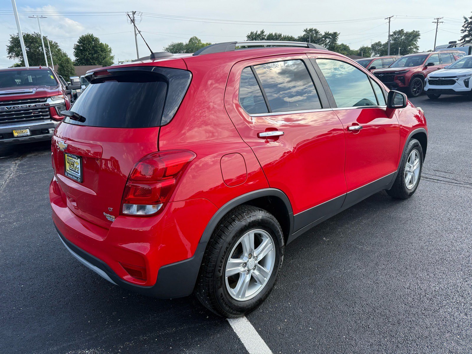 Used 2017 Chevrolet Trax LT w/ LT Convenience Package FWD image 5
