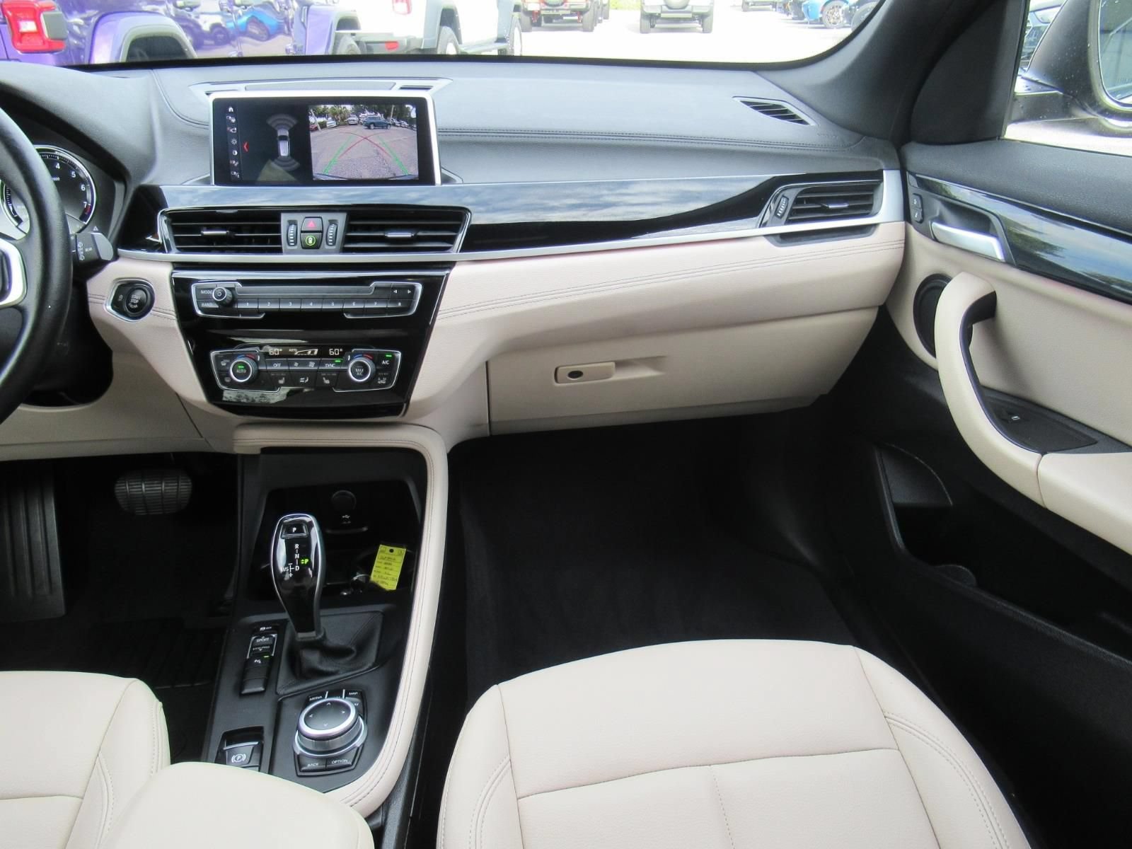 Used 2022 BMW X1 sDrive28i w/ Premium Package FWD image 14