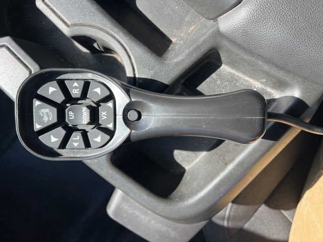 Used 2021 Chevrolet Silverado 3500 LT w/ Snow Plow Prep/Camper Package AWD/4WD image 19