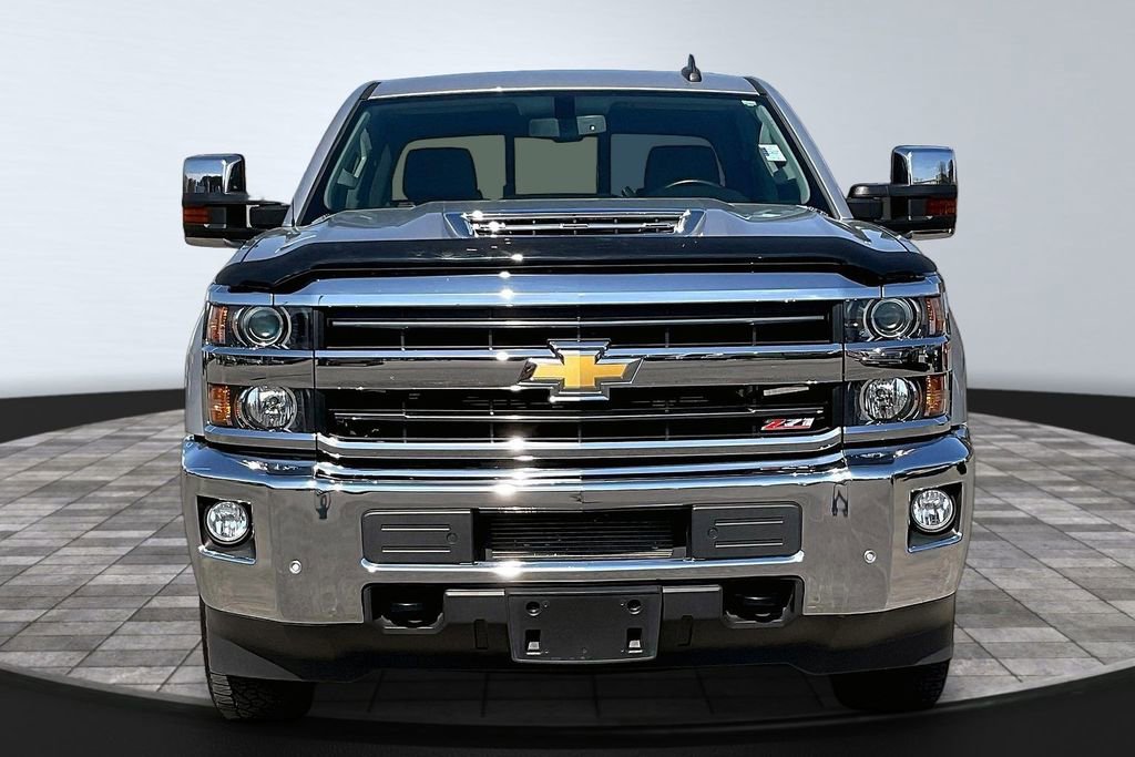 Used 2019 Chevrolet Silverado 2500 LTZ w/ Duramax Plus Package image 3