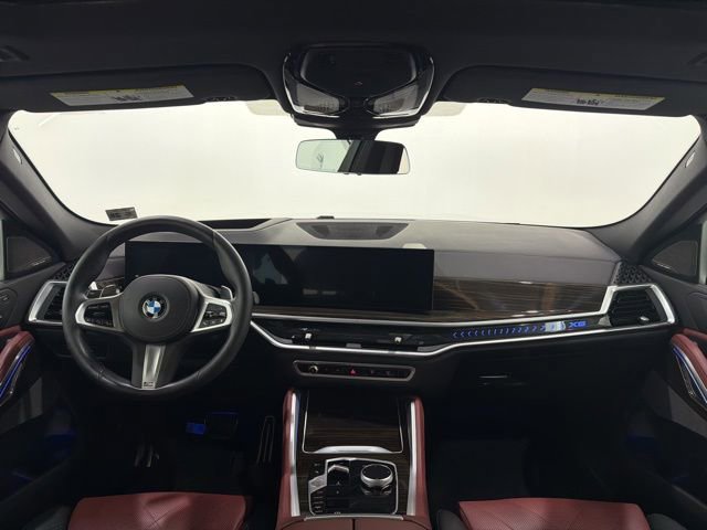 Certified 2024 BMW X6 xDrive40i w/ Premium Package AWD/4WD image 28