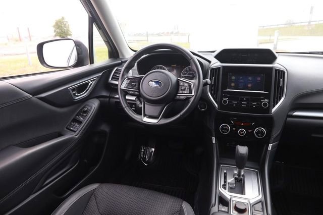 Used 2022 Subaru Forester Premium image 24