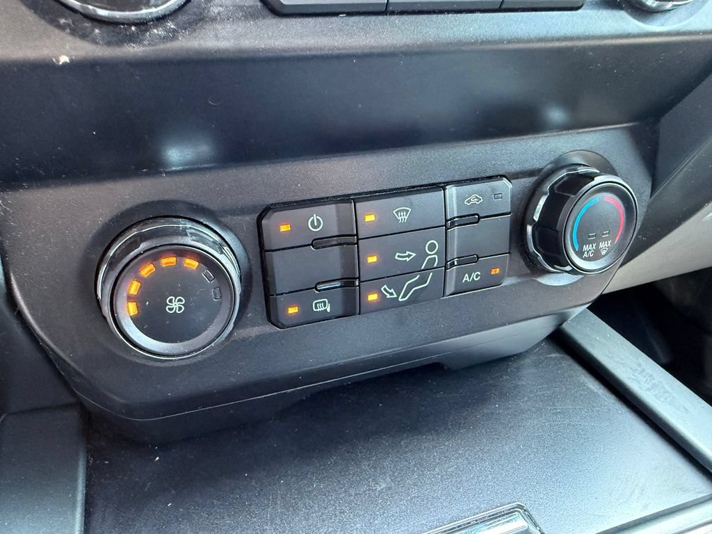 Used 2021 Ford F250 XLT w/ FX4 Off-Road Package AWD/4WD image 40