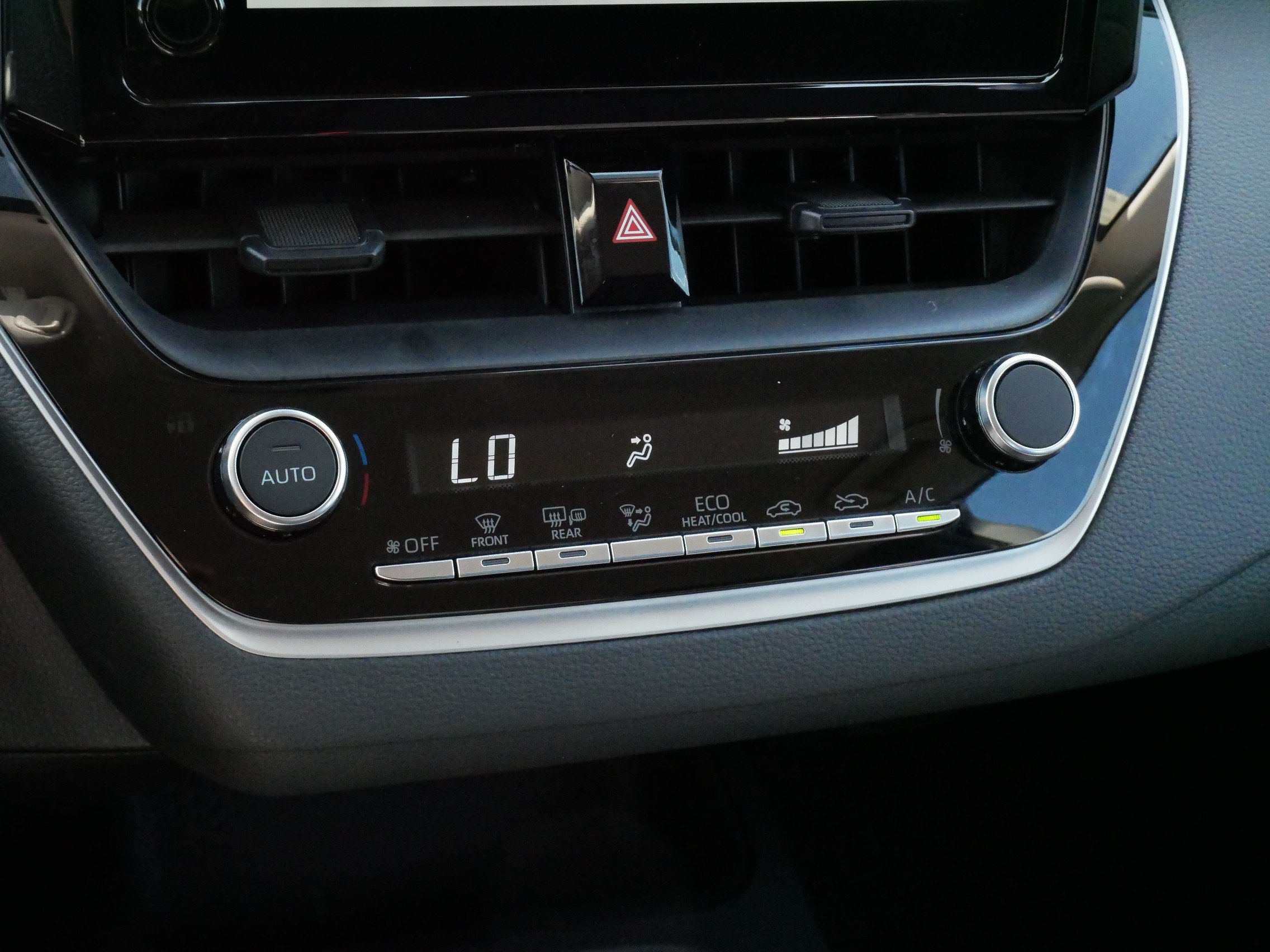 Certified 2026 Toyota Corolla LE FWD image 23