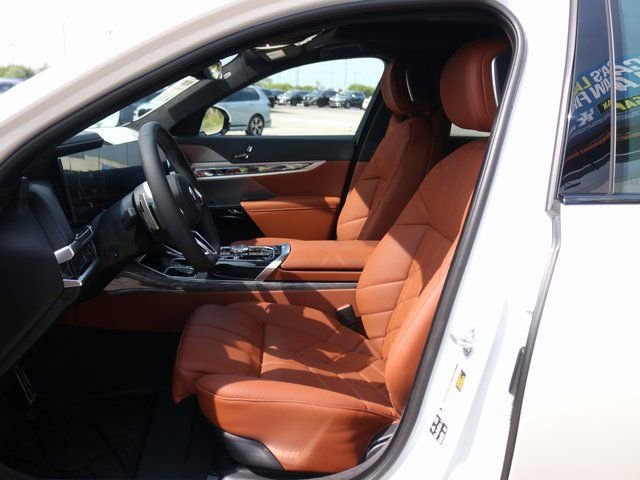 New 2025 BMW 760i xDrive AWD/4WD image 6