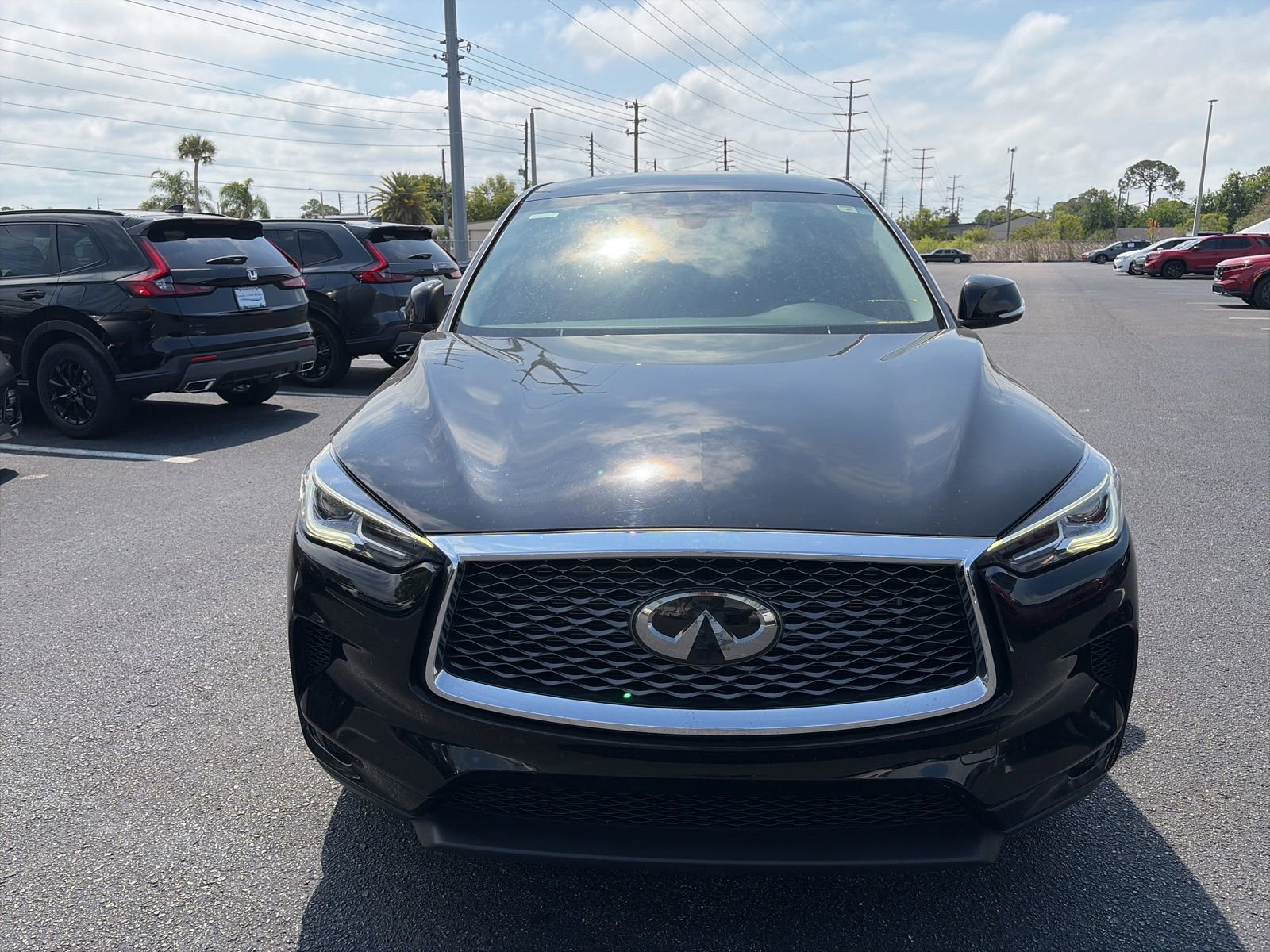 Used 2023 INFINITI QX50 Pure image 2