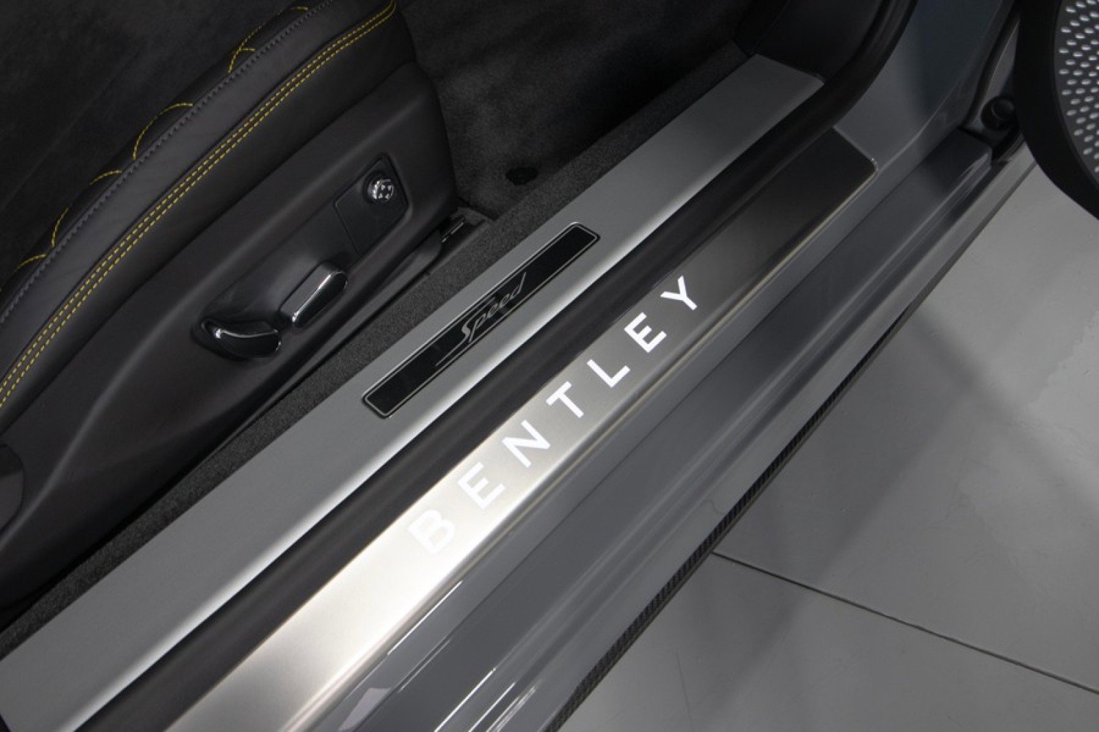 Used 2022 Bentley Continental GT Speed AWD/4WD image 49