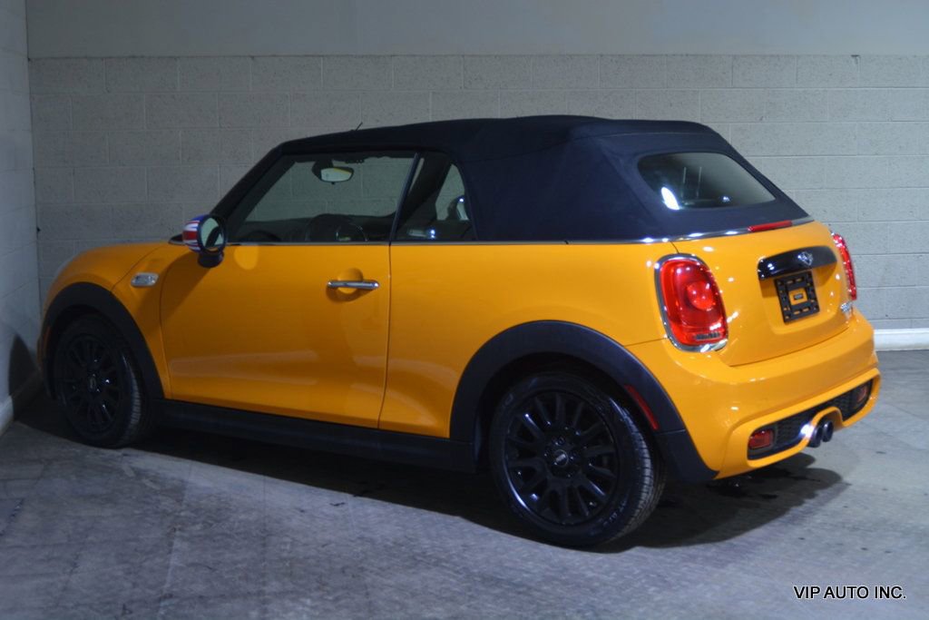 Used 2016 MINI Cooper S image 3