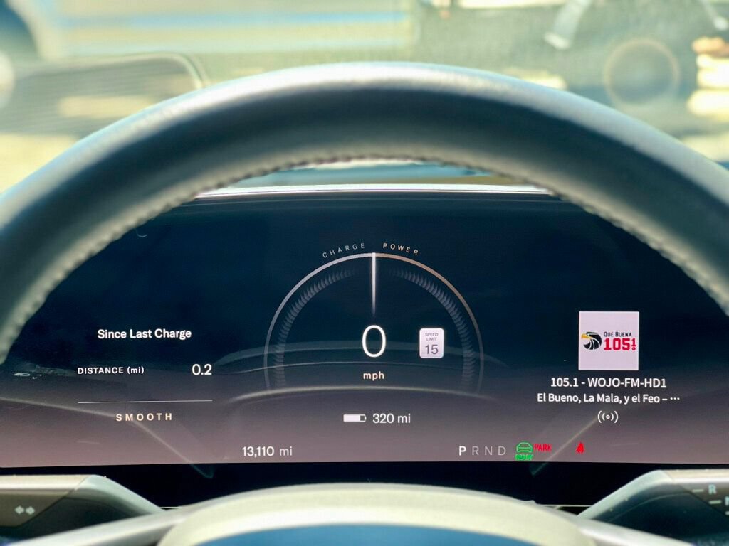 Used 2025 Lucid Air Pure RWD image 25