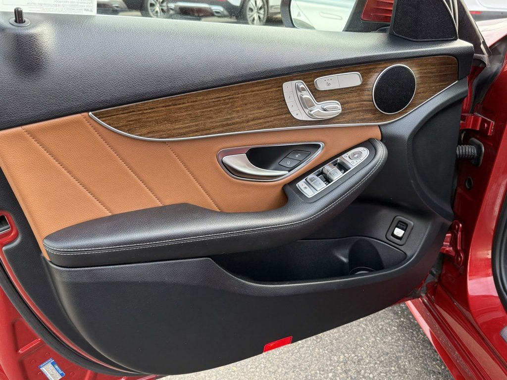 Used 2020 Mercedes-Benz C 300 Sedan image 20