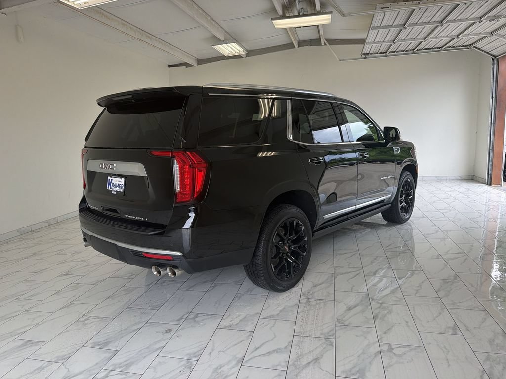 Used 2022 GMC Yukon Denali RWD image 8