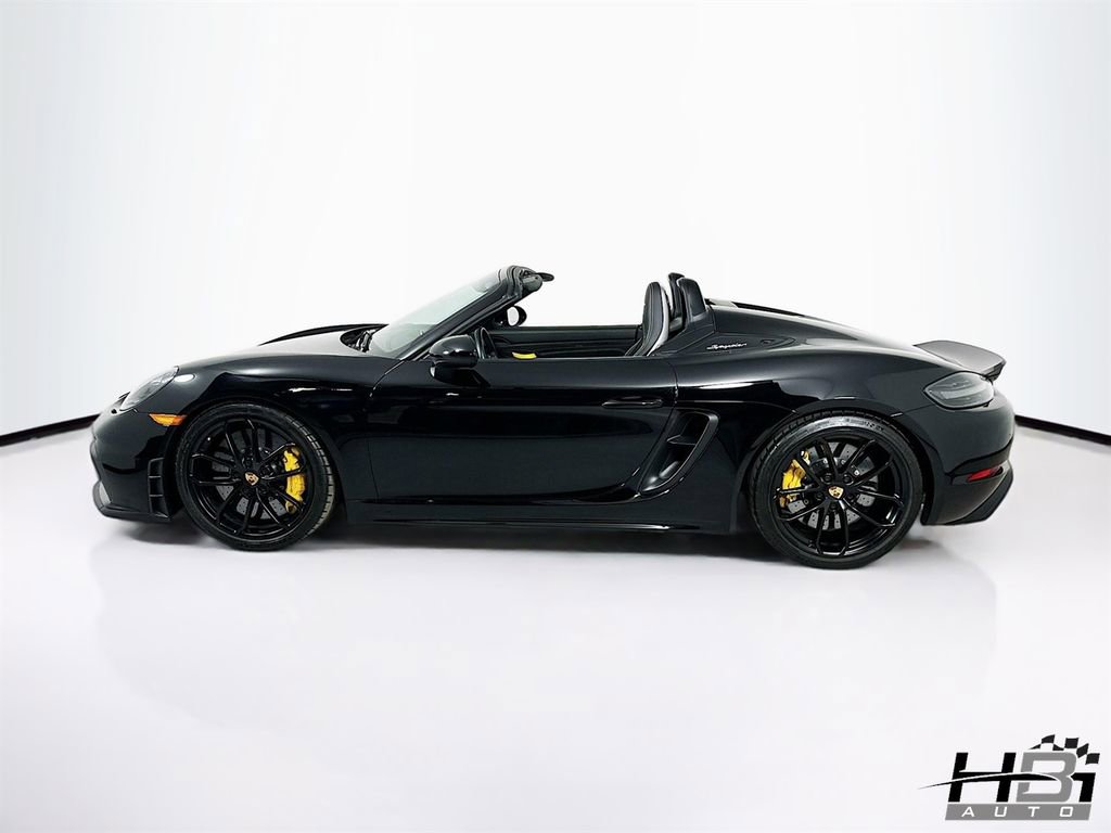 Used 2022 Porsche 718 Boxster Spyder RWD image 23