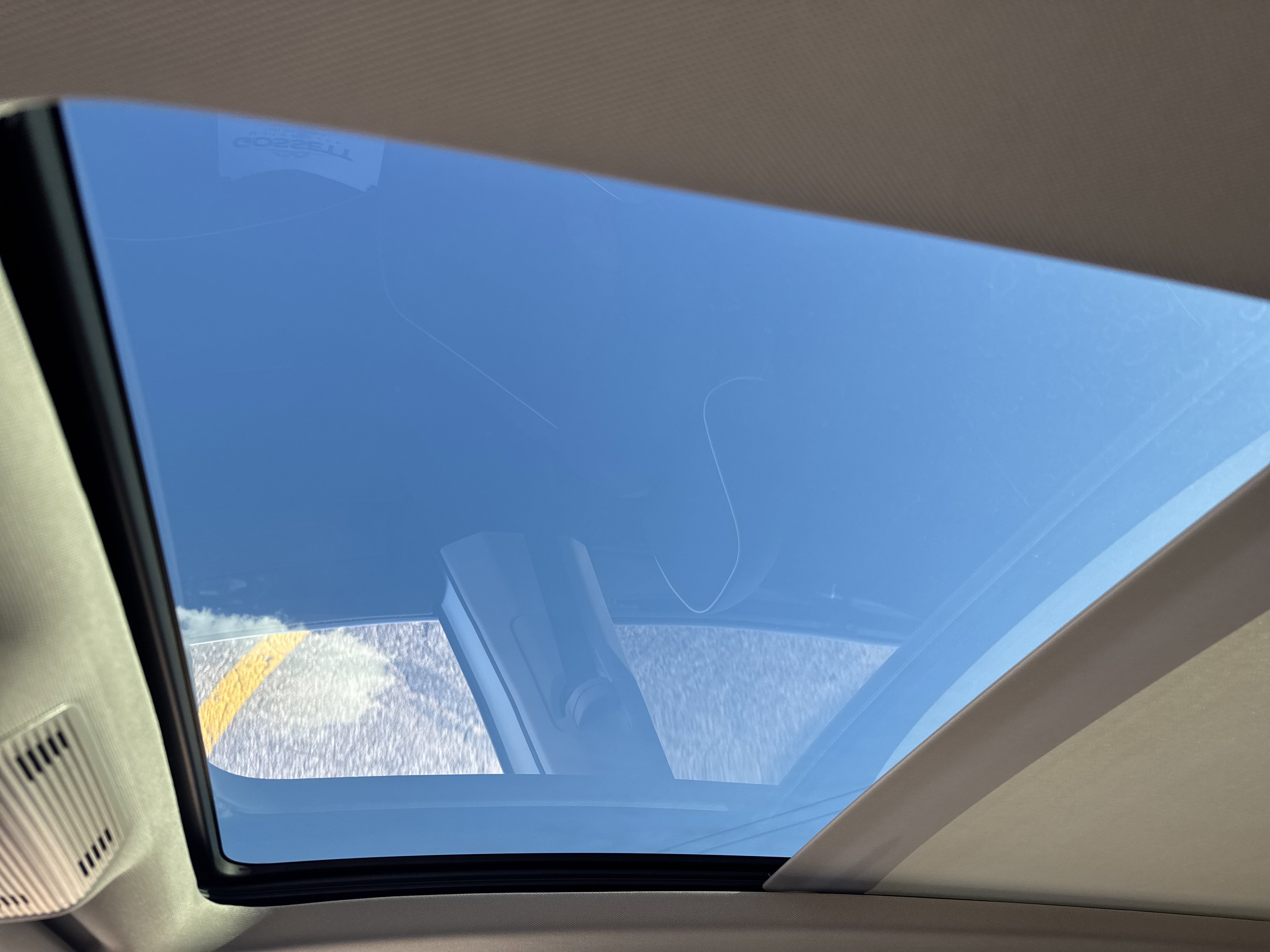 Used 2025 Volkswagen Atlas SEL Premium R-Line image 15