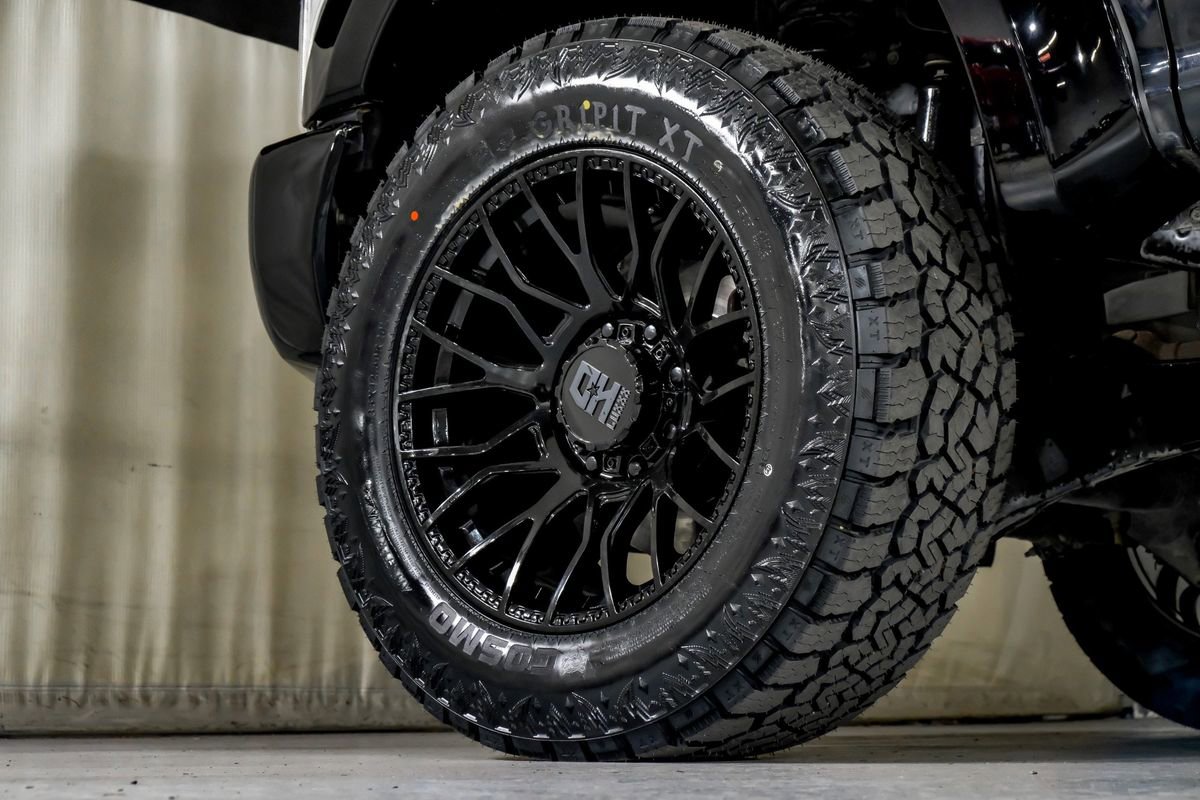 Used 2019 Ford F250 Lariat w/ Lariat Ultimate Package image 55