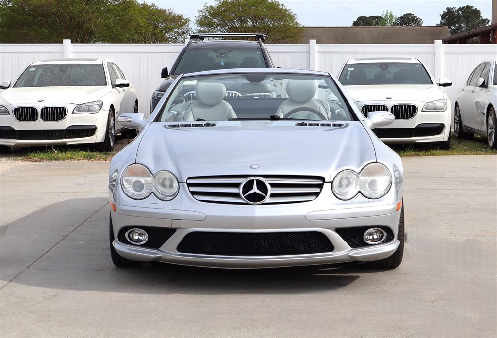 Used 2008 Mercedes-Benz SL 550 image 2