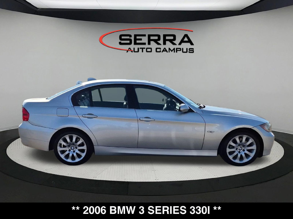Used 2006 BMW 330i Sedan RWD image 13