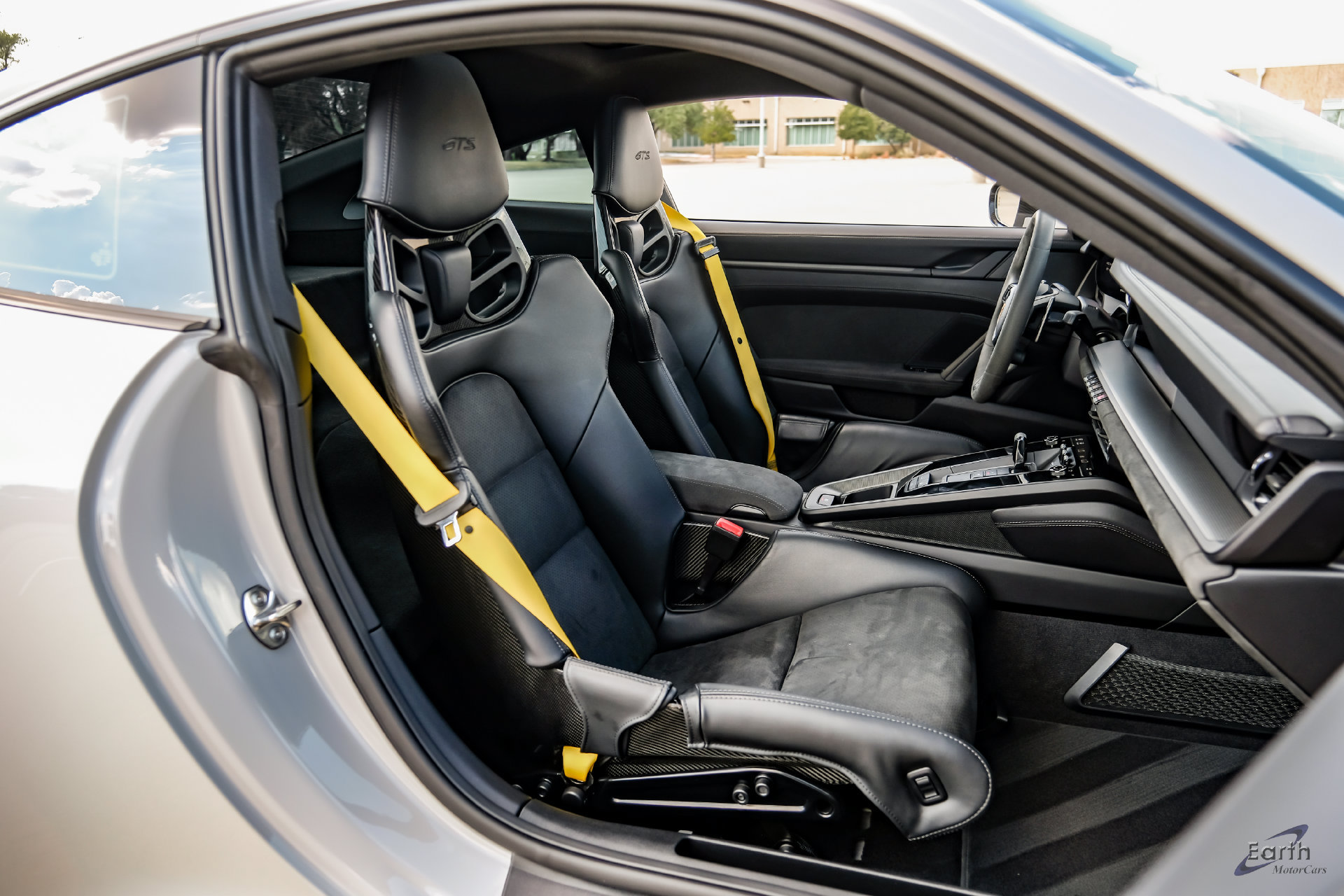 Used 2024 Porsche 911 Carrera GTS RWD image 45
