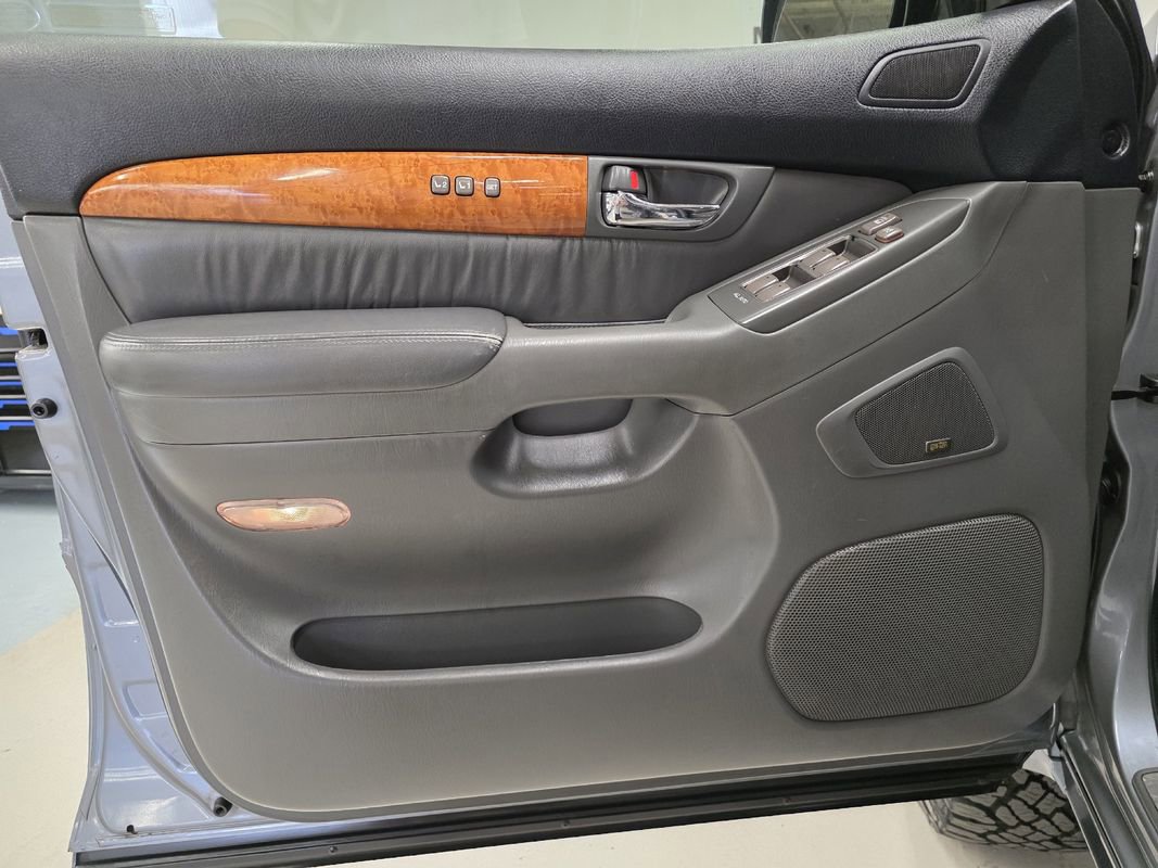 Used 2006 Lexus GX 470 image 27