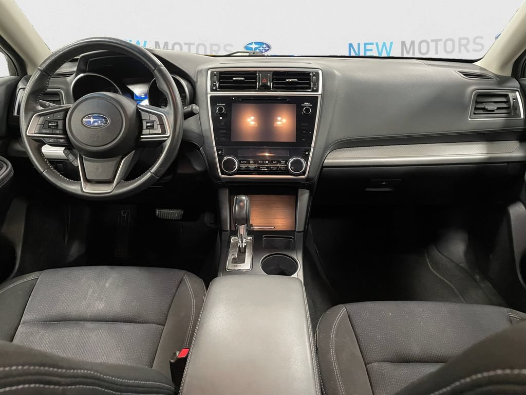 Used 2018 Subaru Legacy 2.5i Premium w/ Moonroof Package AWD/4WD image 10