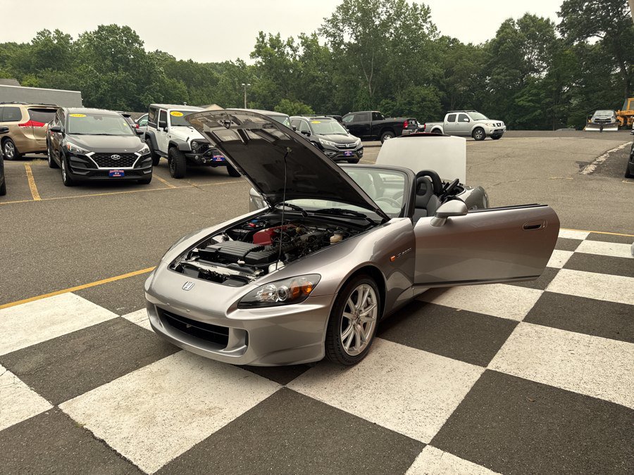 Used 2004 Honda S2000 image 23