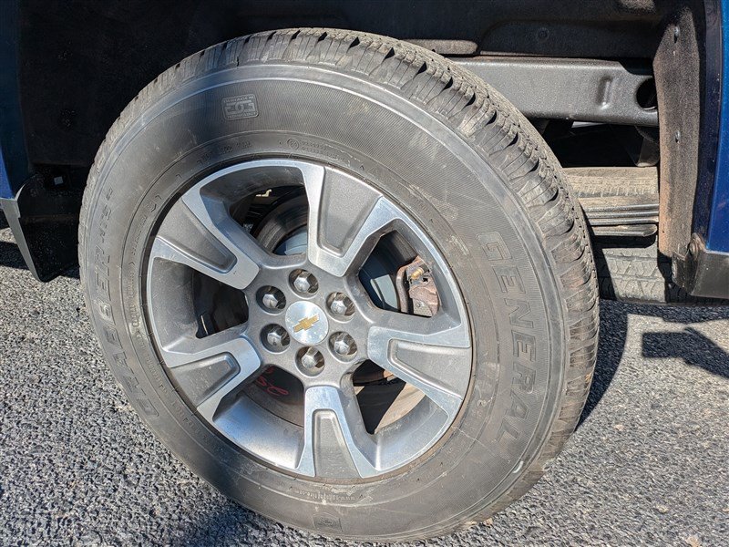 Used 2019 Chevrolet Colorado Z71 AWD/4WD image 13
