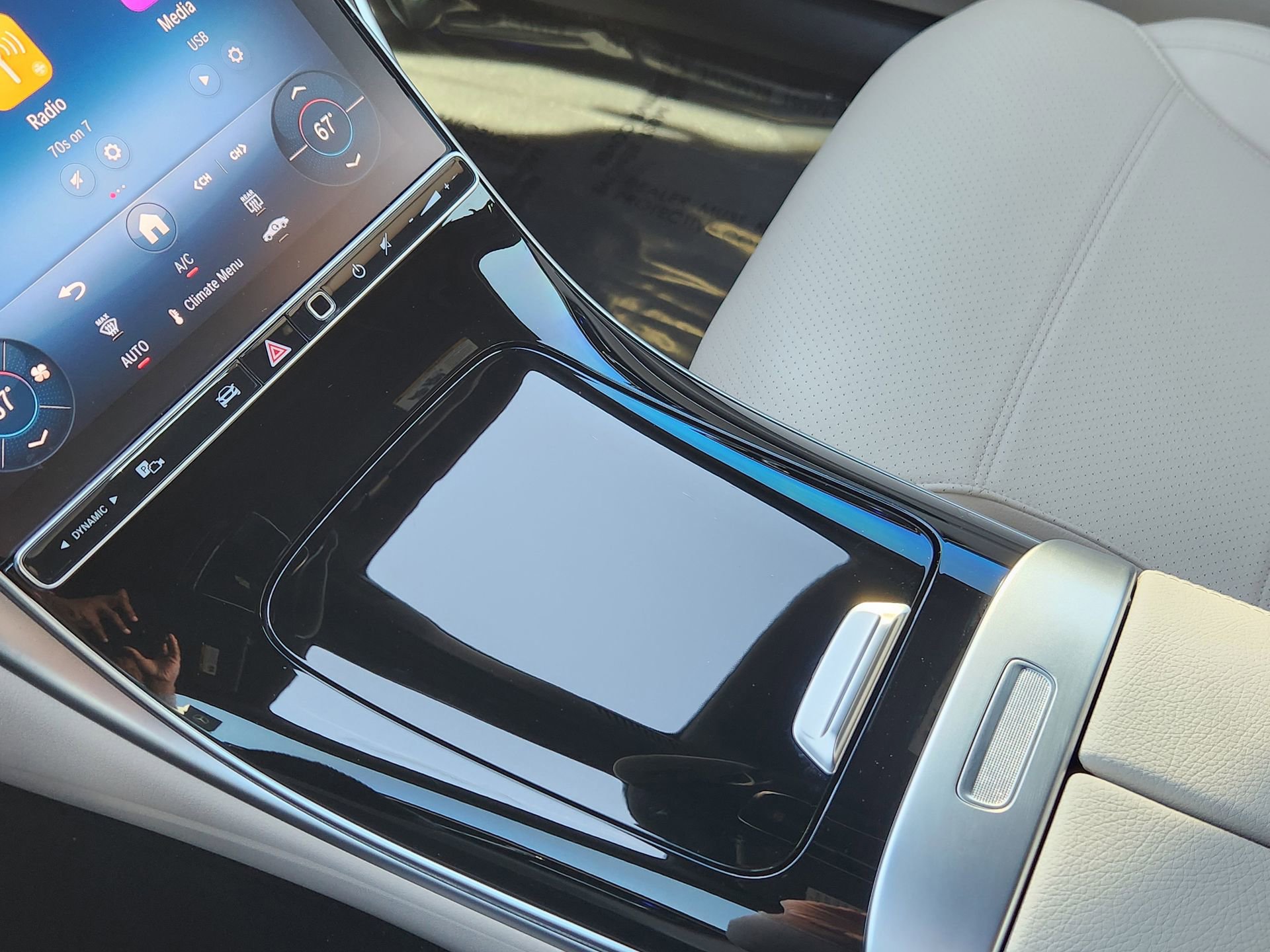 Used 2025 Mercedes-Benz C 300 Sedan image 19