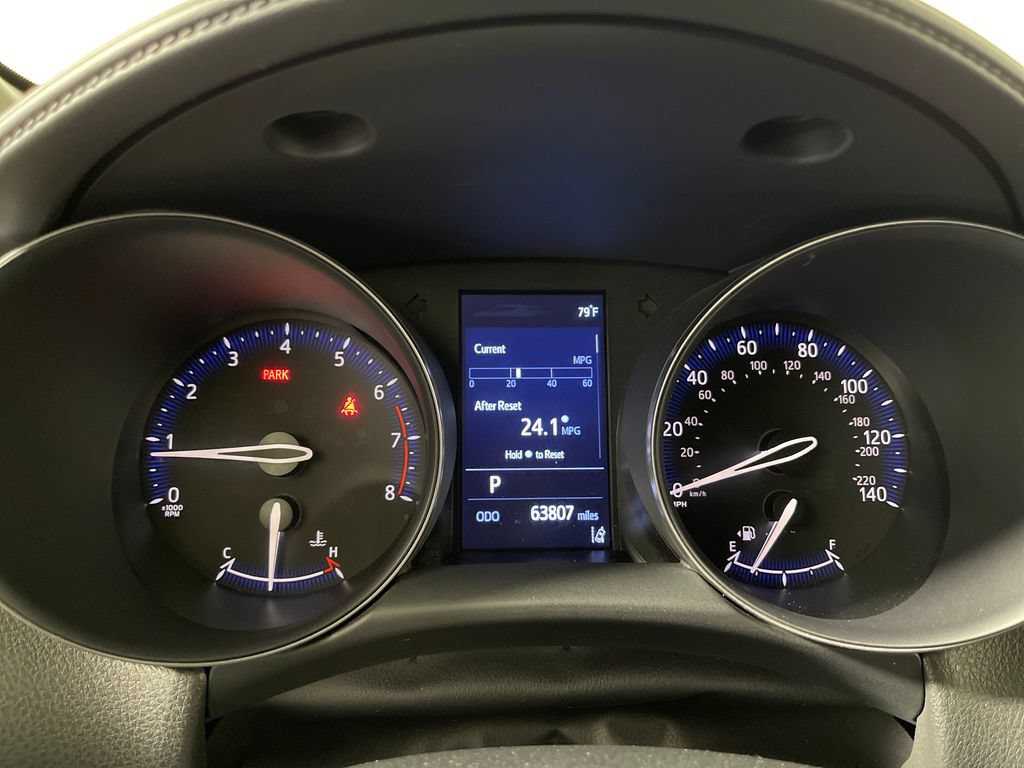 Used 2019 Toyota C-HR LE FWD image 20