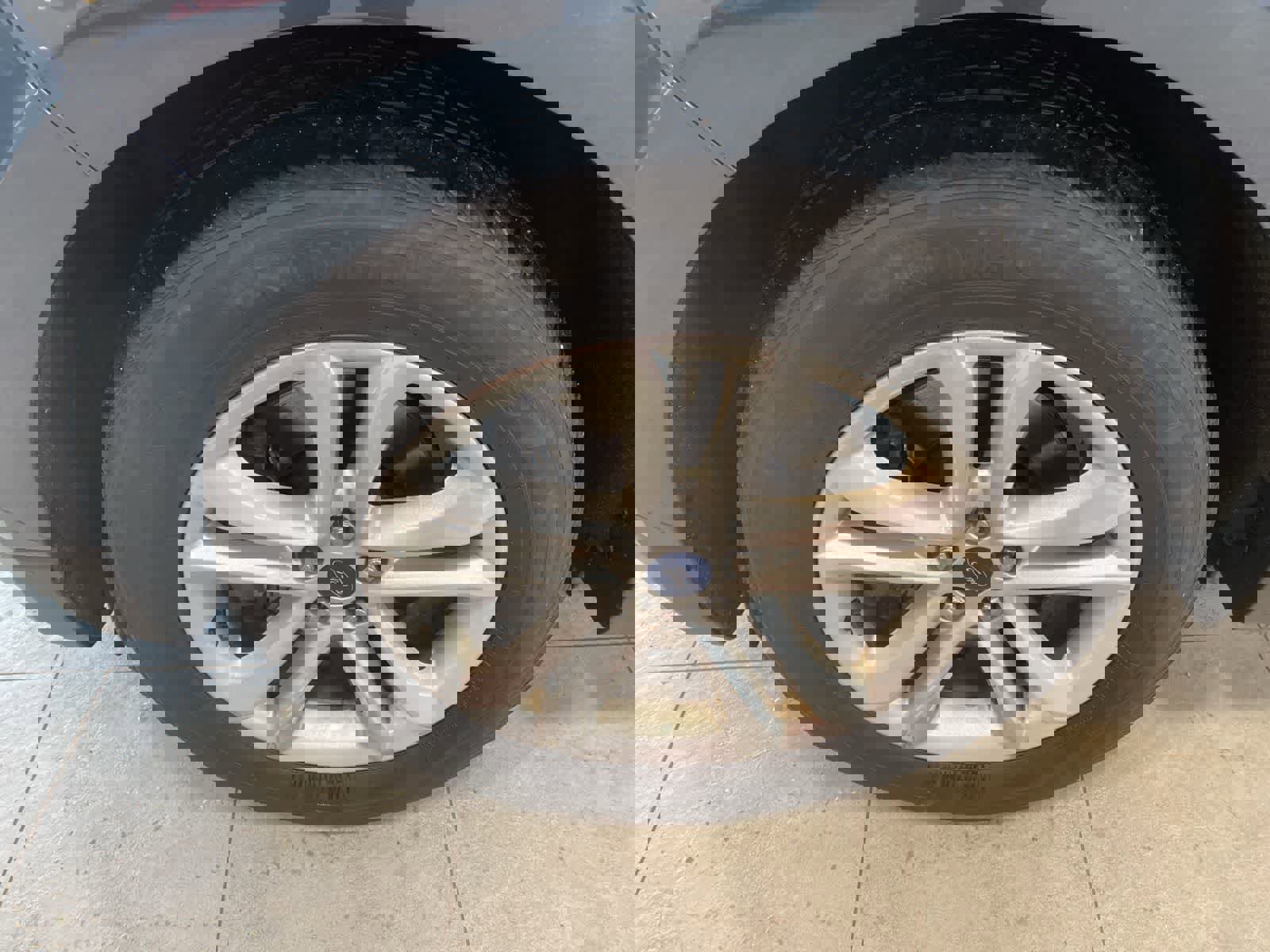 Used 2019 Ford Edge SEL w/ Equipment Group 201A image 9