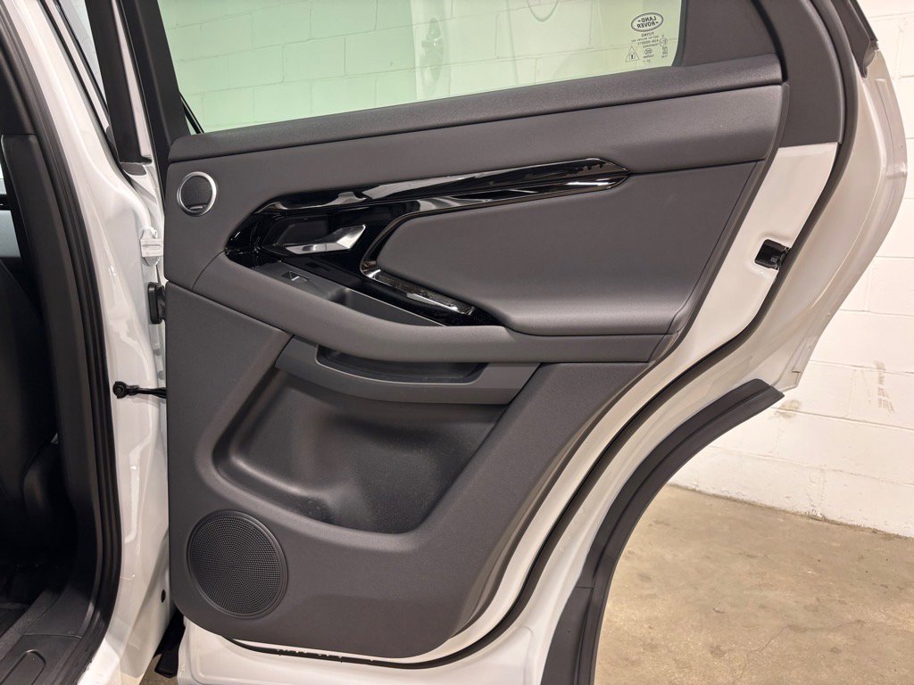 New 2026 Land Rover Range Rover Evoque S image 39