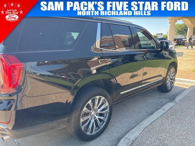 Used 2021 GMC Yukon Denali w/ Denali Premium Package AWD/4WD image 3