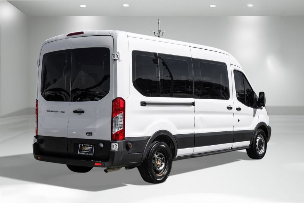 Used 2017 Ford Transit 350 XL image 6