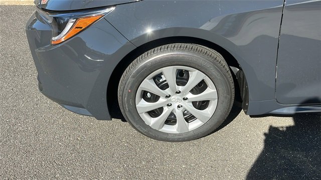 New 2026 Toyota Corolla LE image 5