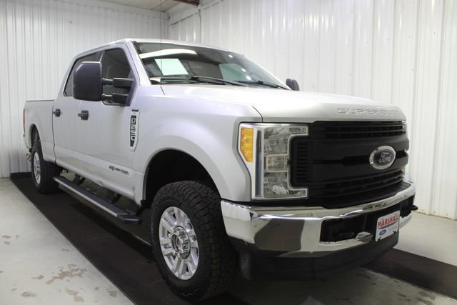 Used 2017 Ford F250 XL w/ XL Value Package AWD/4WD image 3