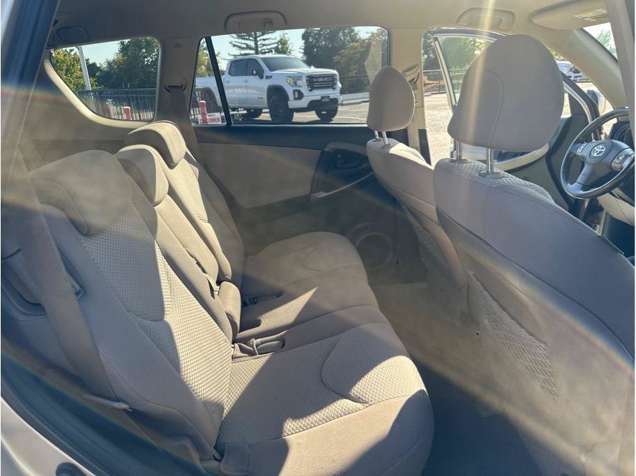 Used 2007 Toyota RAV4 Limited FWD image 24