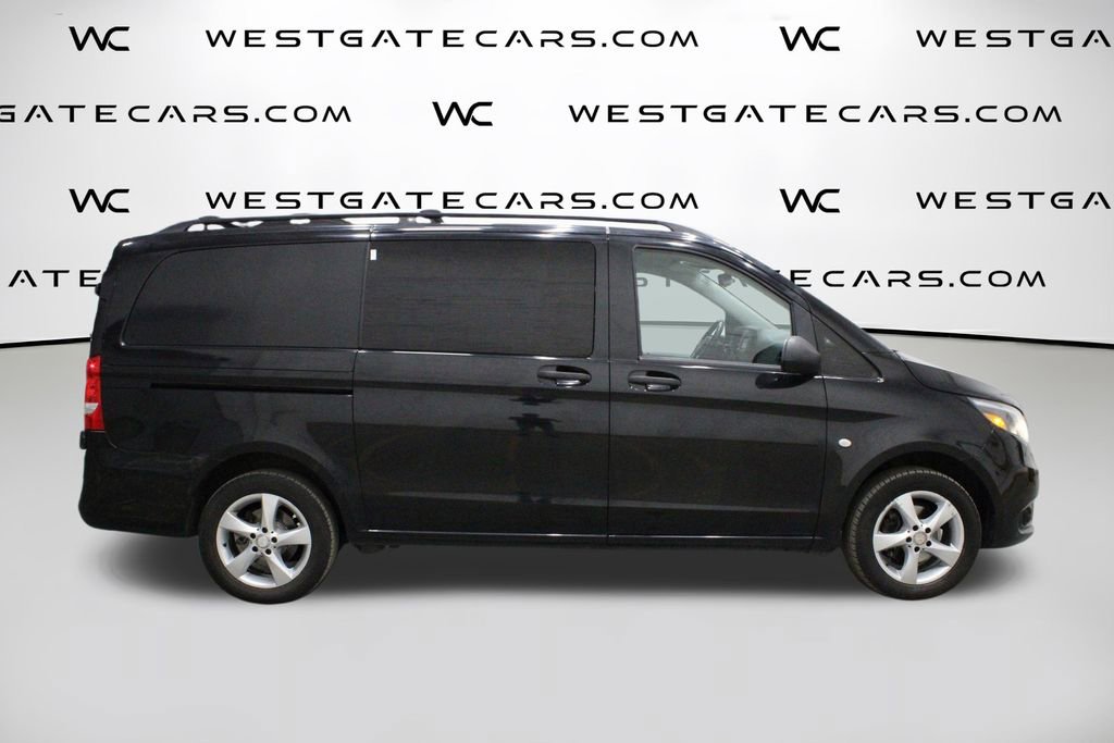 Used 2018 Mercedes-Benz Metris Passenger image 34