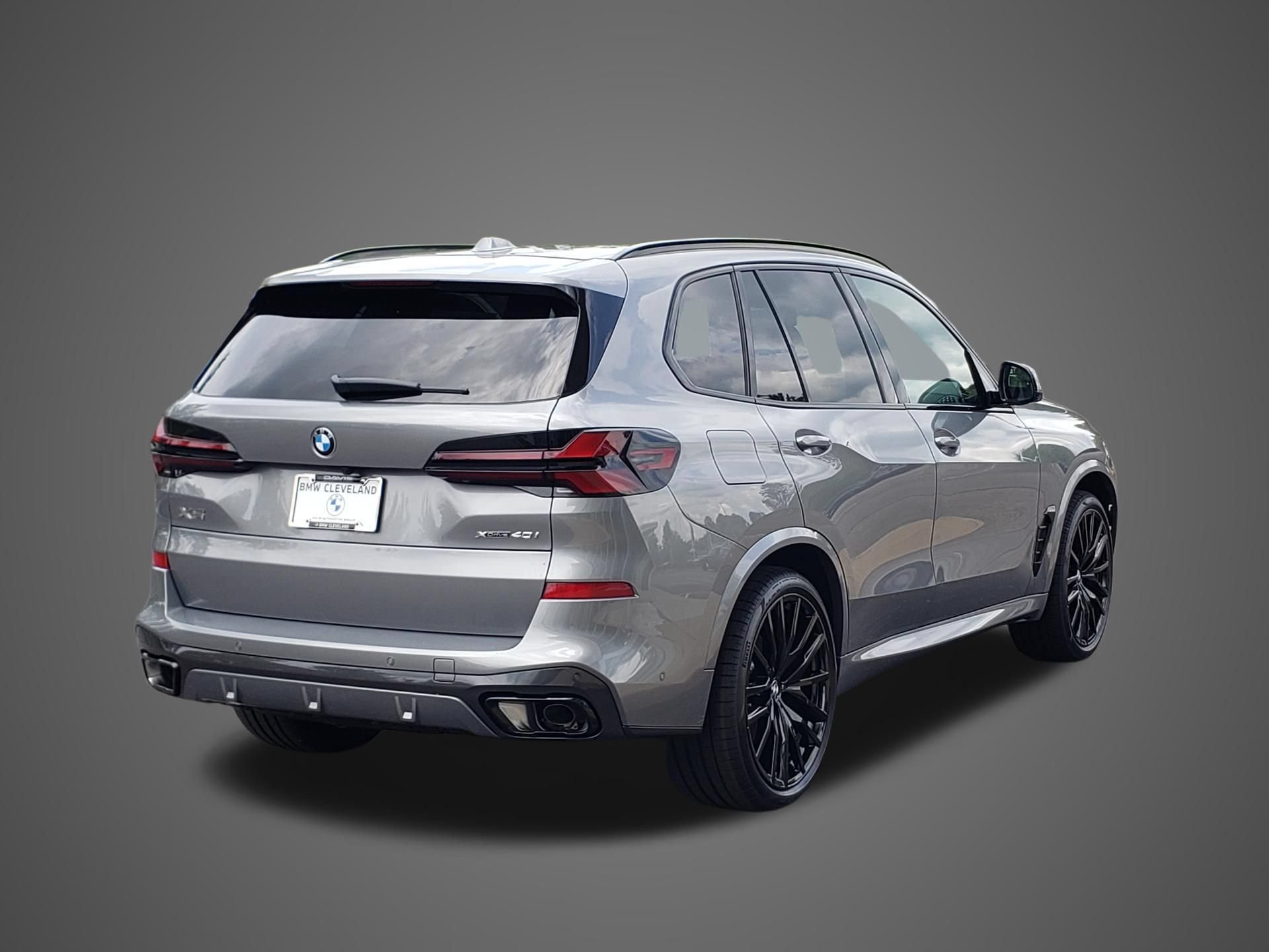 New 2026 BMW X5 xDrive40i w/ M Sport Package AWD/4WD image 6