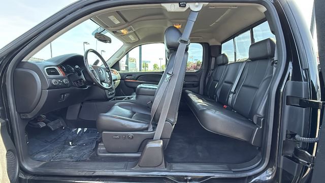 Used 2013 GMC Sierra 2500 SLT w/ SLT Convenience Package image 23