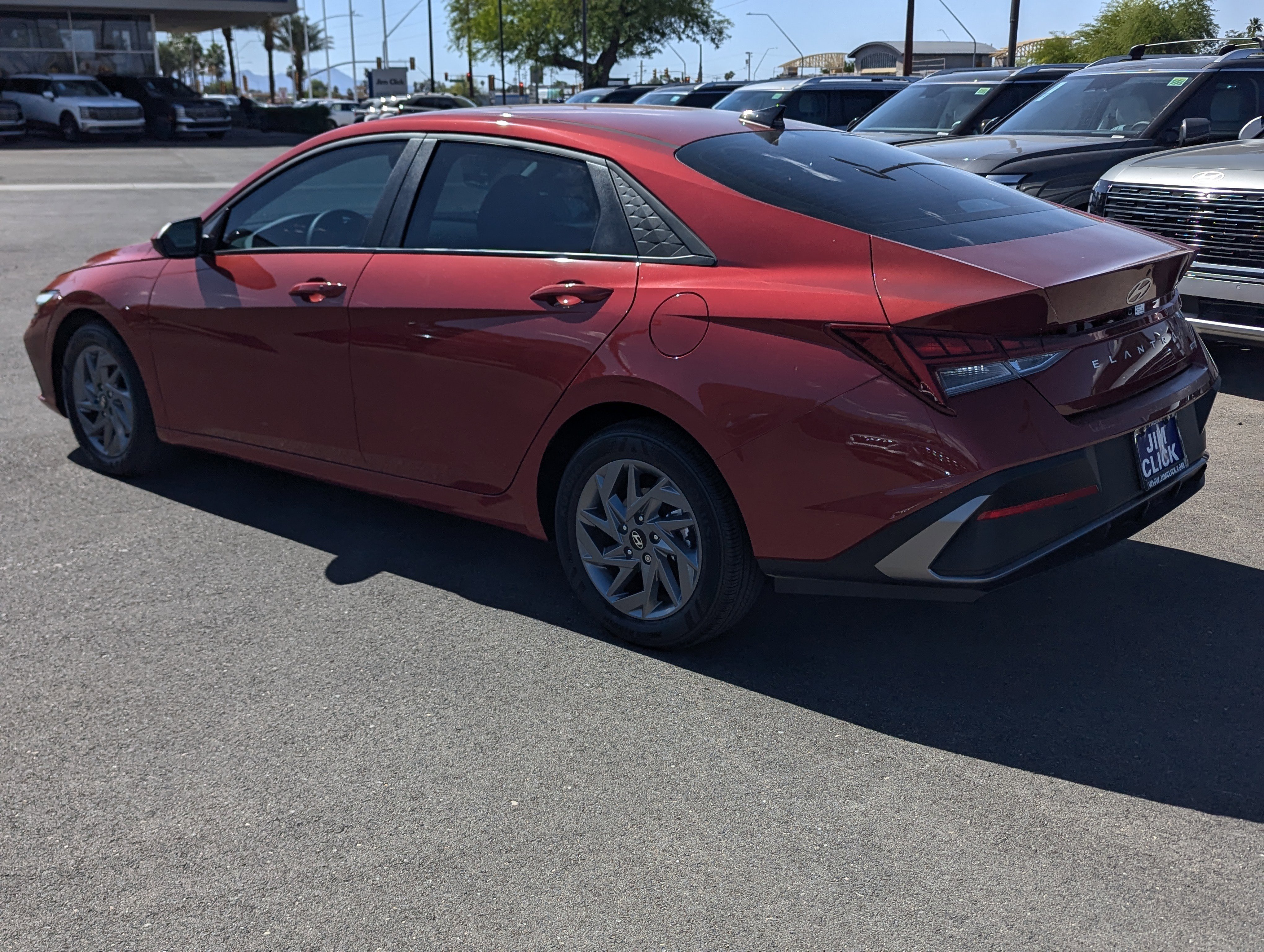 Certified 2025 Hyundai Elantra Blue FWD image 4