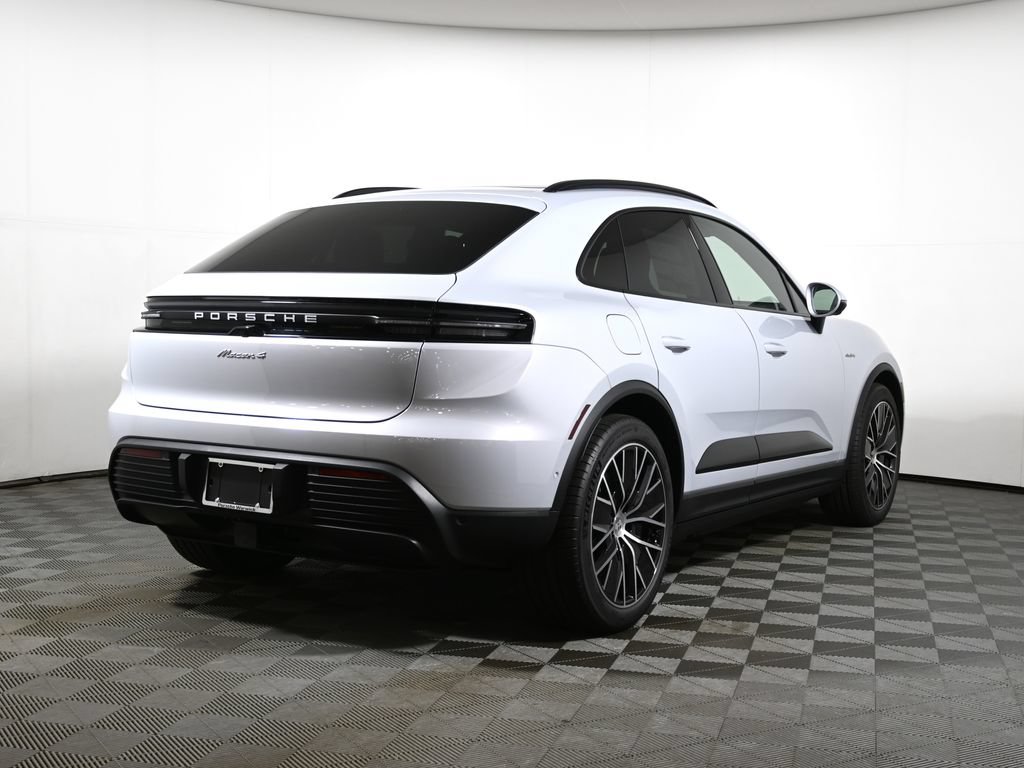 New 2026 Porsche Macan 4 Electric AWD/4WD image 7