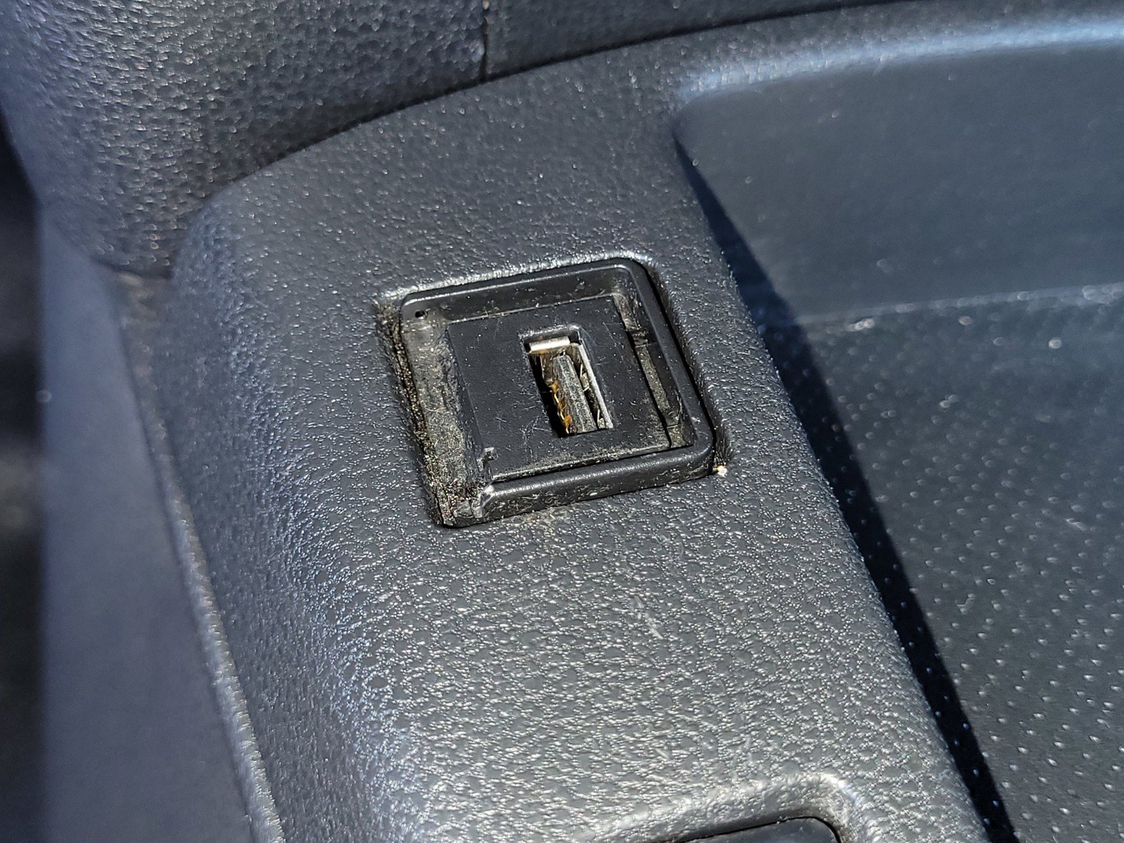 Certified 2017 Nissan Leaf SV FWD image 14