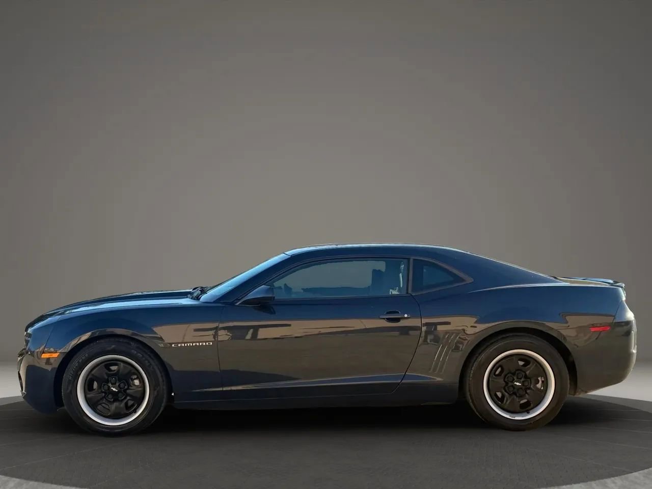 Used 2013 Chevrolet Camaro LS image 6